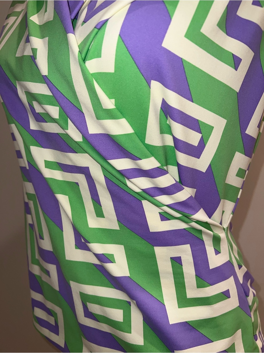 J. McLaughlin Green, Purple, White Geometric Top-LIKE NEW - Picture 8 of 10